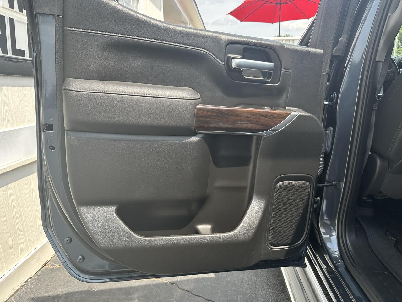 GMC Sierra 1500 4WD Crew Cab 147" SLT 2021