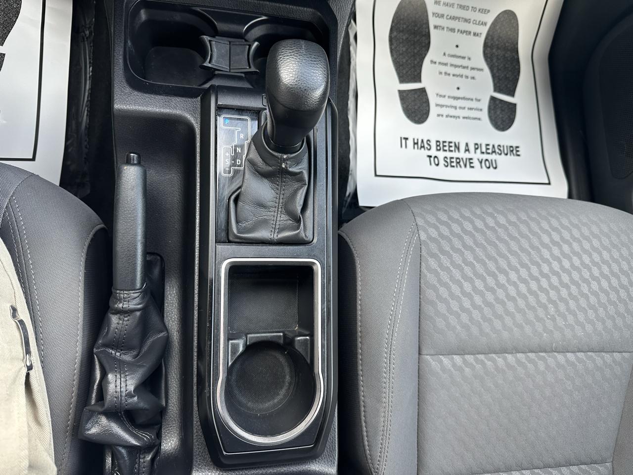 Toyota Tacoma 2WD SR5 Access Cab 6' Bed I4 AT (Natl) 2023