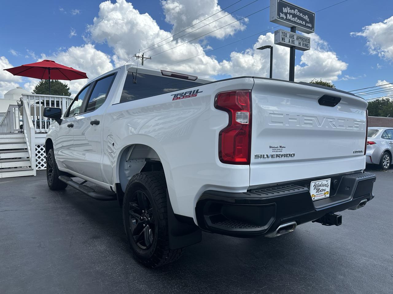 Chevrolet Silverado 1500 4WD Crew Cab 147" Custom Trail Boss 2019