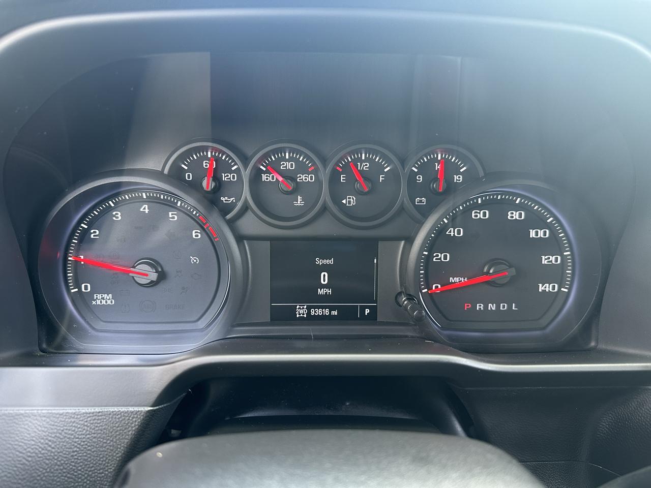 Chevrolet Silverado 1500 4WD Crew Cab 147" Custom Trail Boss 2019