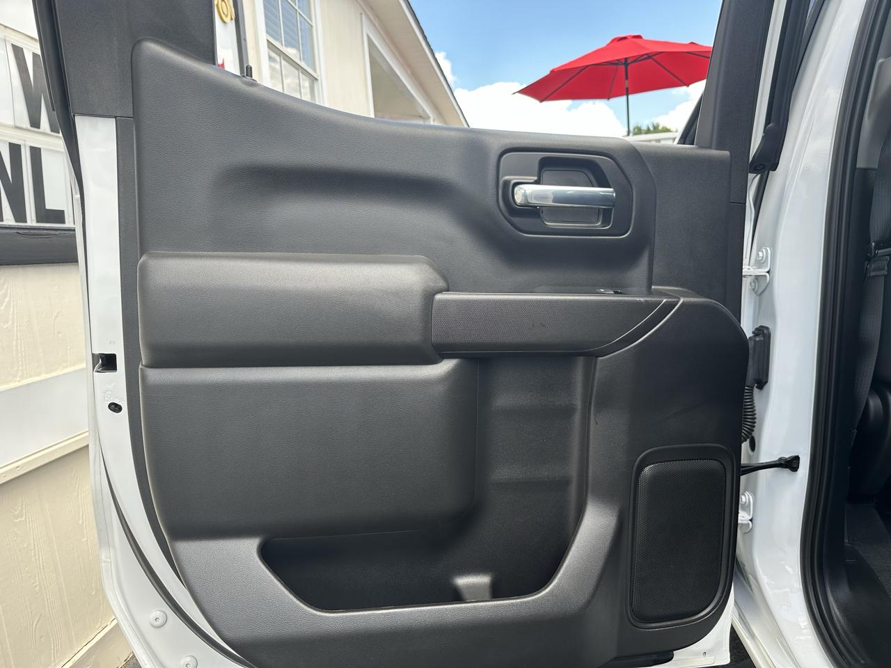 Chevrolet Silverado 1500 4WD Crew Cab 147" Custom Trail Boss 2019