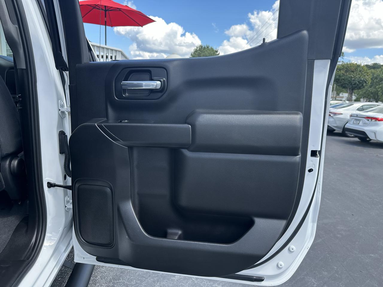 Chevrolet Silverado 1500 4WD Crew Cab 147" Custom Trail Boss 2019