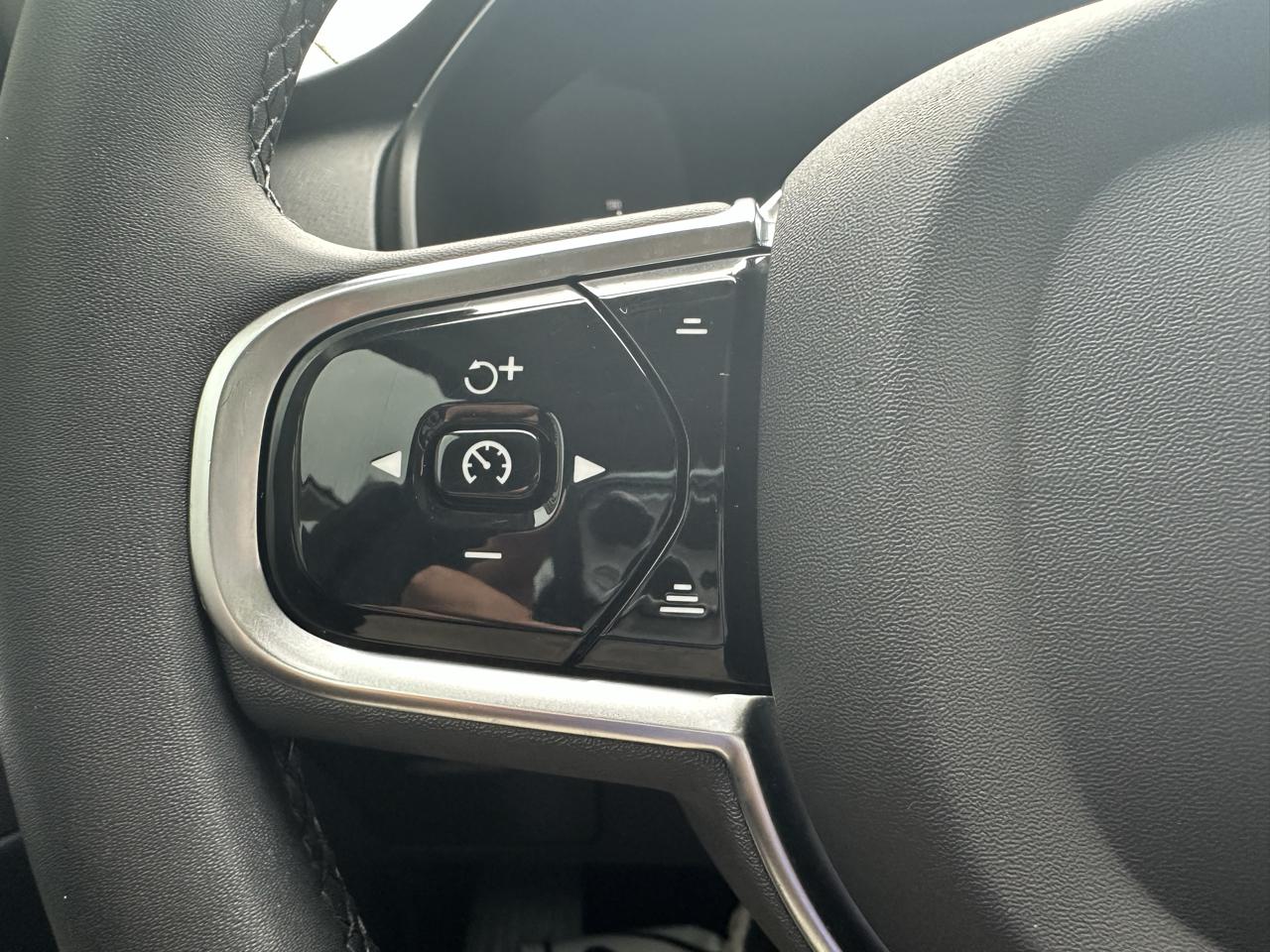 Volvo XC90 B5 AWD Core 7P 2023