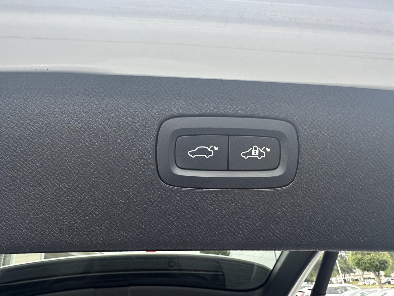 Volvo XC90 B5 AWD Core 7P 2023
