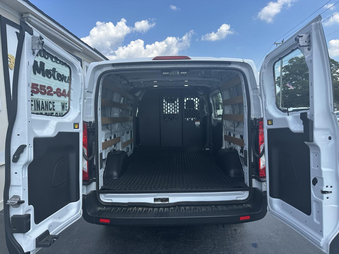 Ford Transit 250  2025