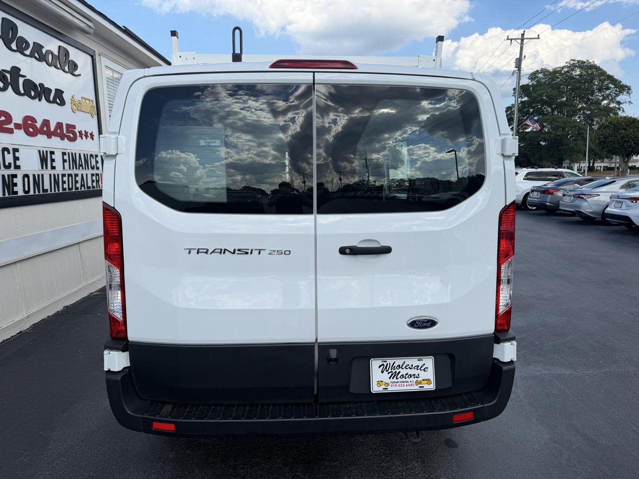Ford Transit 250  2025