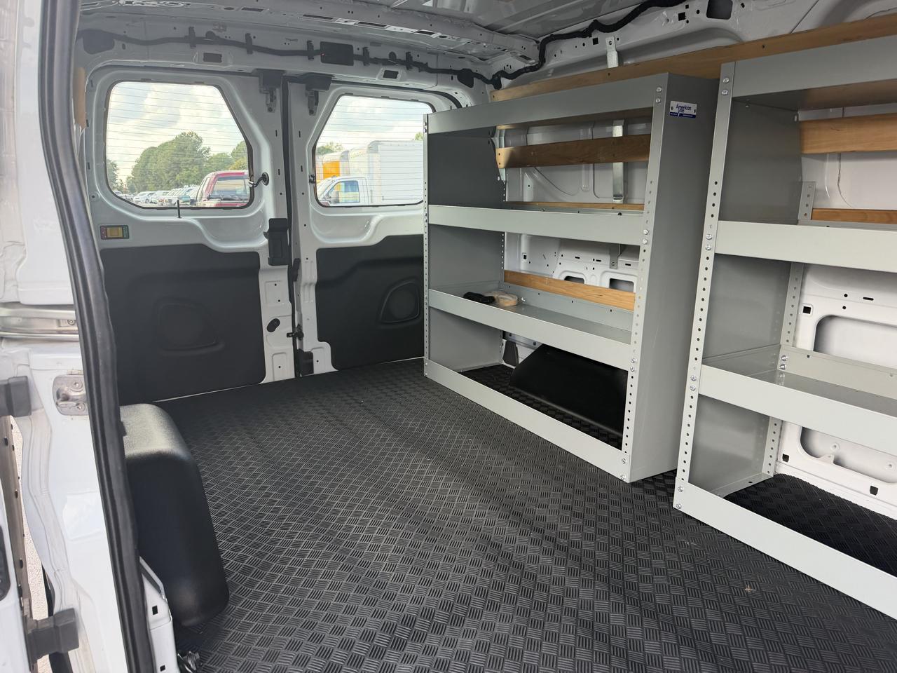 Ford Transit 250  2025
