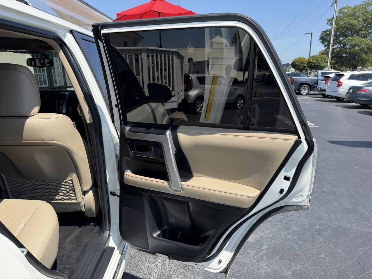 Toyota 4Runner Limited 2016