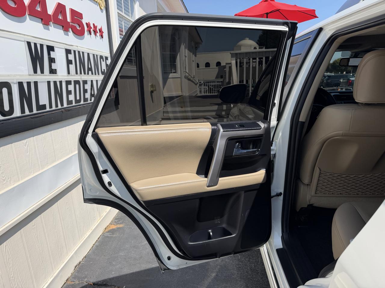Toyota 4Runner Limited 2016