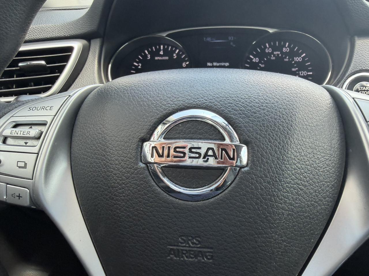 Nissan Rogue FWD 4dr SV 2016
