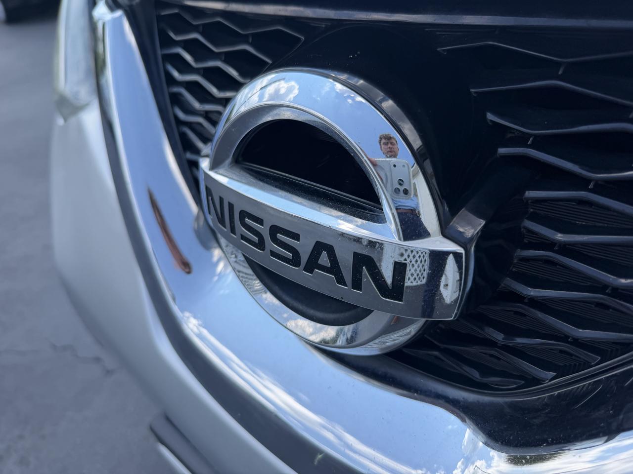 Nissan Rogue FWD 4dr SV 2016