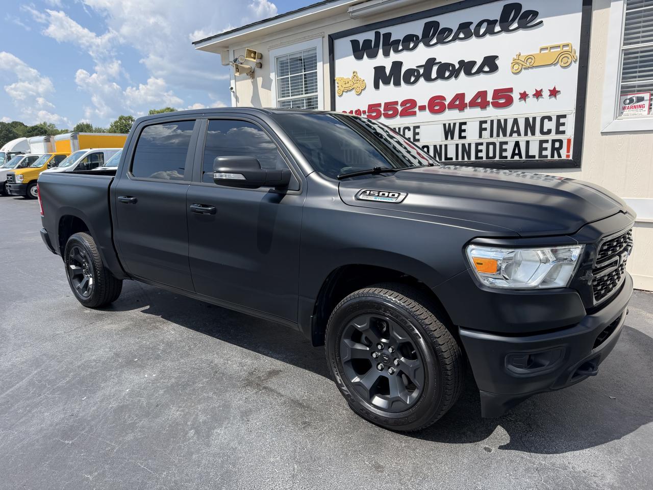 RAM 1500 Big Horn 4x4 Crew Cab 5'7" Box 2022