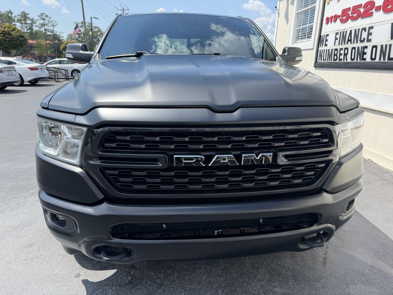 RAM 1500 Big Horn 4x4 Crew Cab 5'7" Box 2022