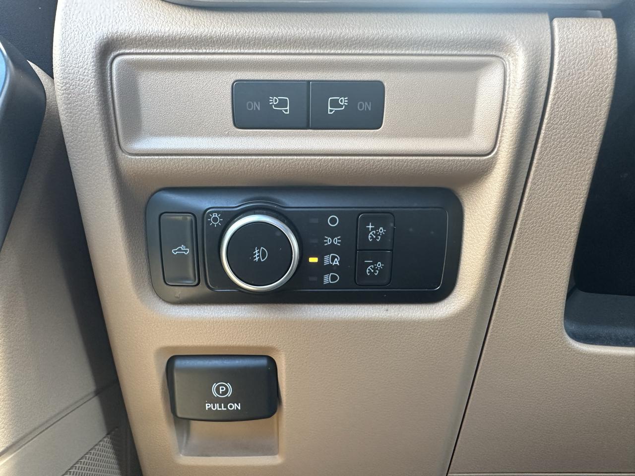 Ford F-150 King Ranch 4WD SuperCrew 5.5' Box 2022