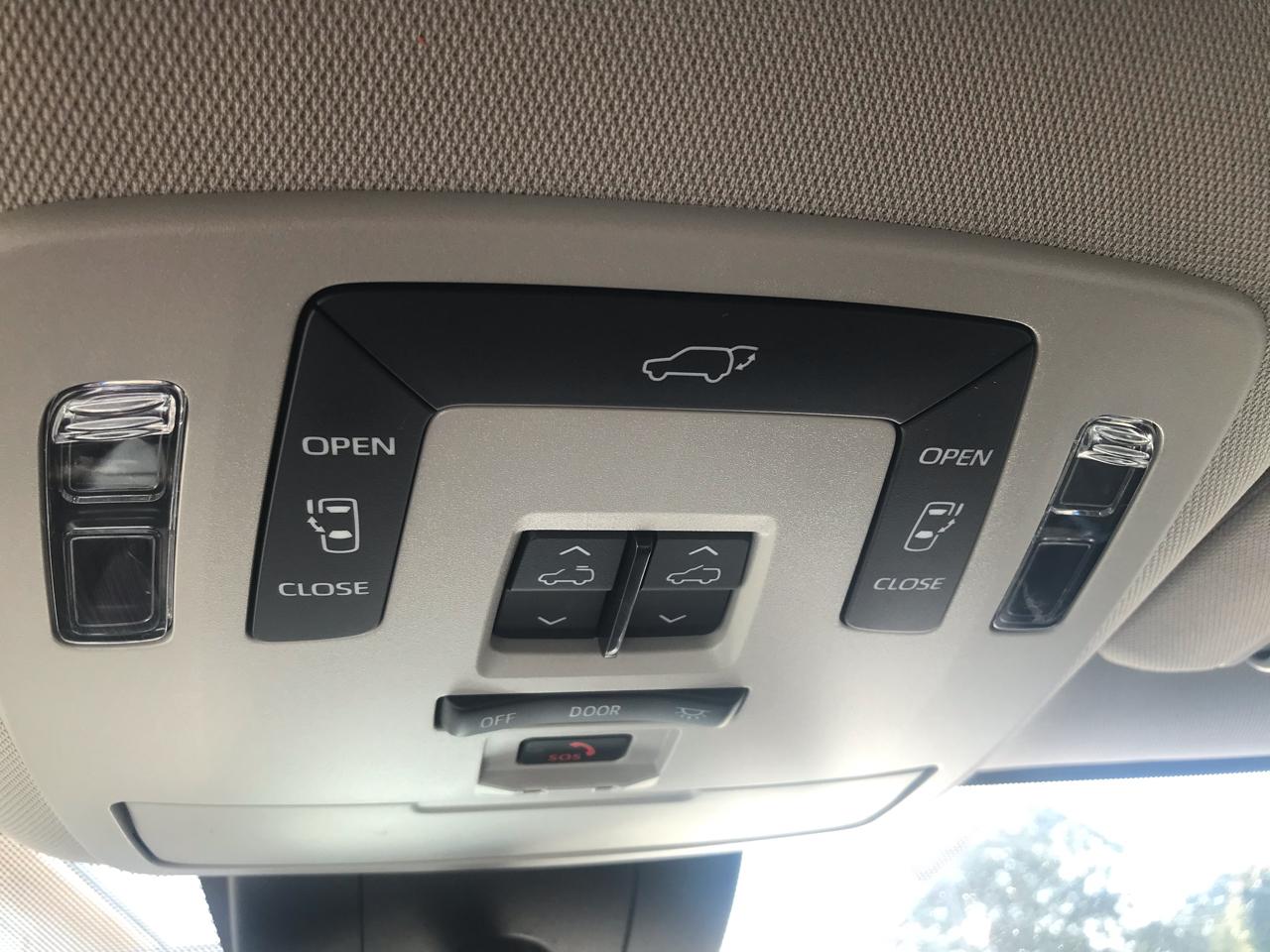 Toyota Sienna Hybrid XLE 5D Wagon 7 Pass 2022