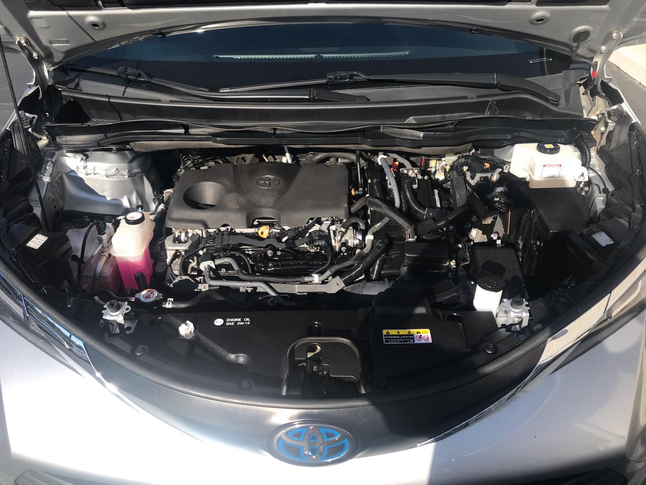 Toyota Sienna Hybrid XLE 5D Wagon 7 Pass 2022
