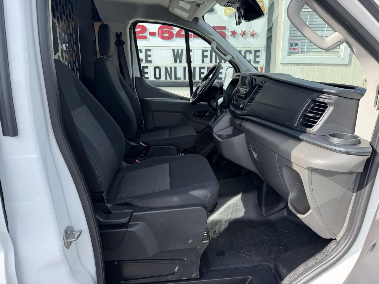 Ford Transit Cargo Van T-250 130" Low Rf 9070 GVWR RWD 2025