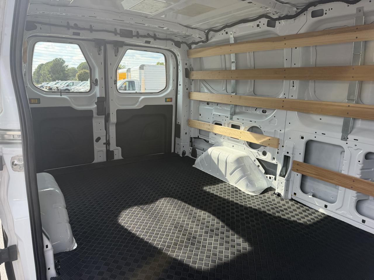 Ford Transit Cargo Van T-250 130" Low Rf 9070 GVWR RWD 2025