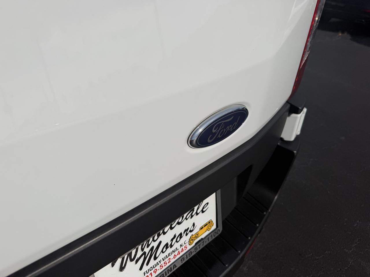 Ford Transit Cargo Van T-250 130" Low Rf 9070 GVWR RWD 2025