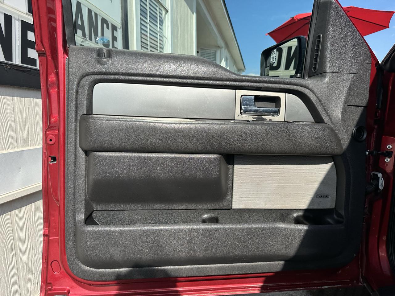 Ford F-150 4WD SuperCrew 145" King Ranch 2013