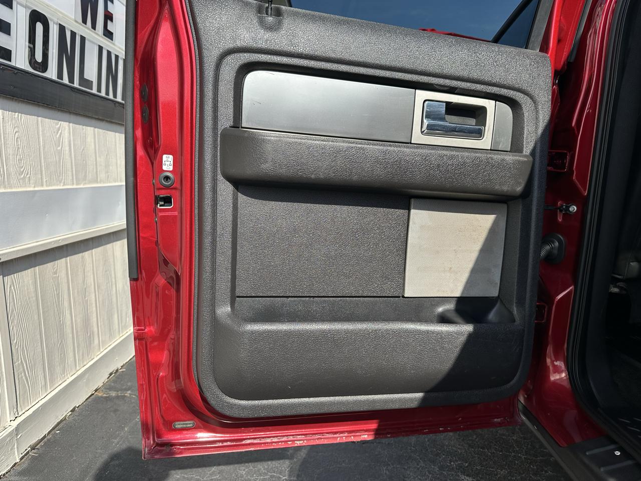 Ford F-150 4WD SuperCrew 145" King Ranch 2013