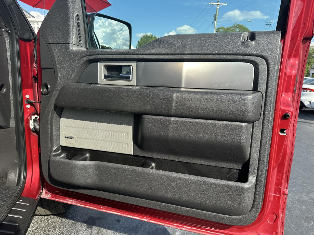 Ford F-150 4WD SuperCrew 145" King Ranch 2013
