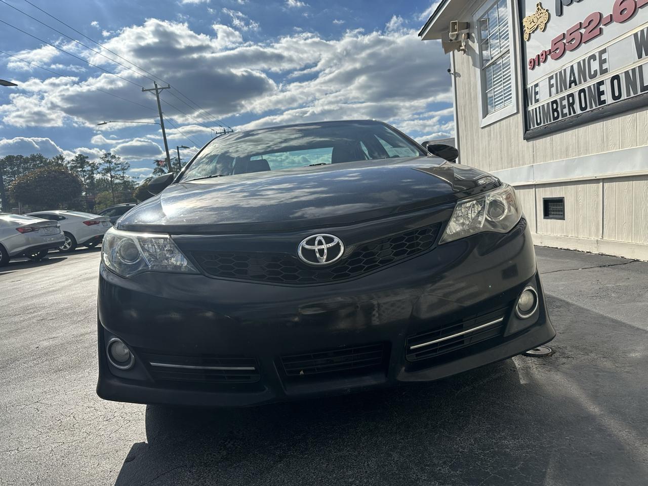 Toyota Camry 4dr Sdn I4 Auto SE Sport Limited Edition (Natl) 2012