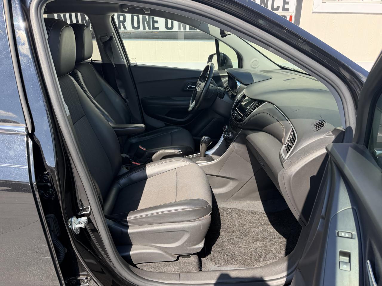 Chevrolet Trax FWD 4dr LT 2019
