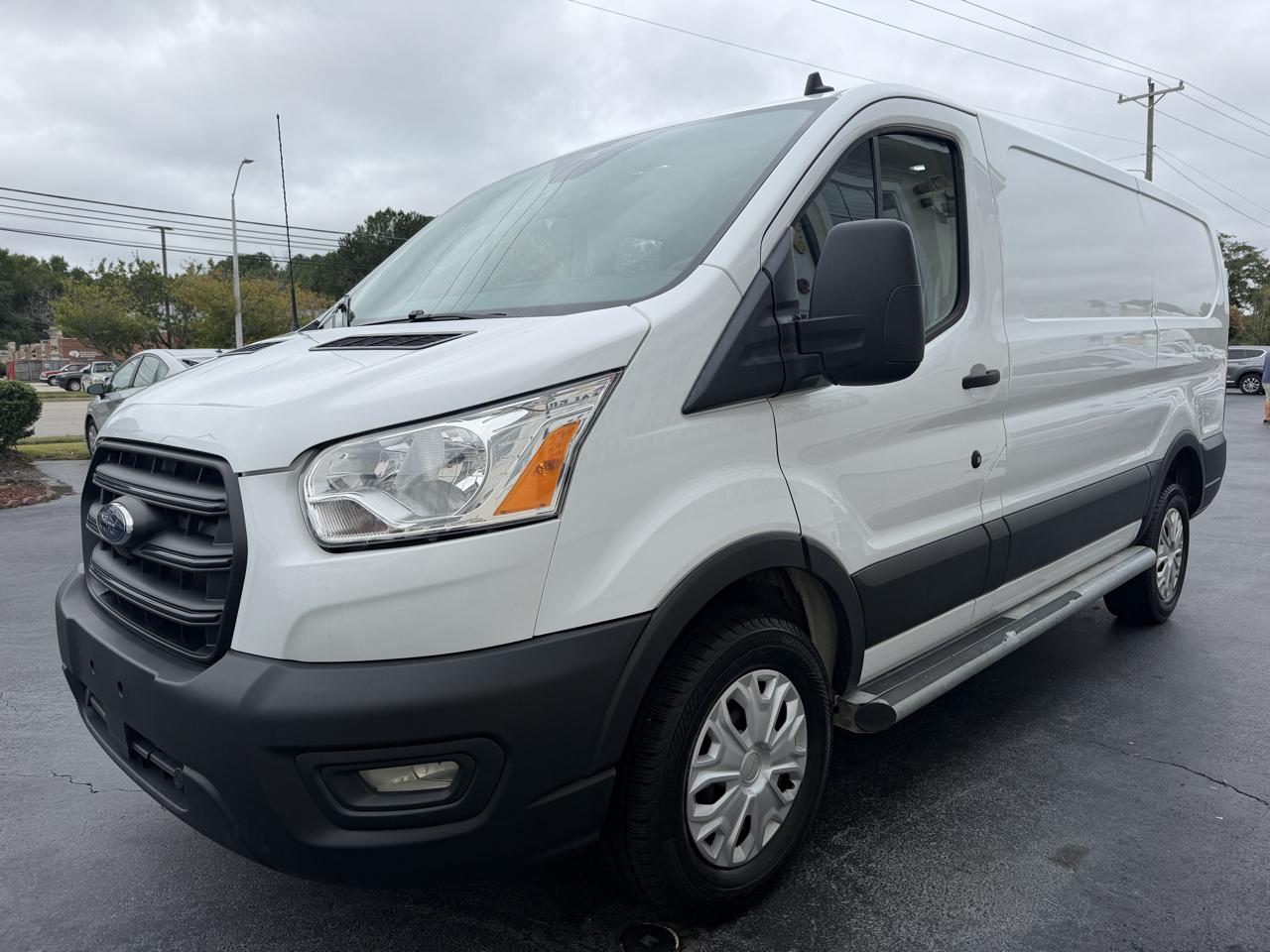 Ford Transit Cargo Van T-250 130" Low Rf 9070 GVWR RWD 2022