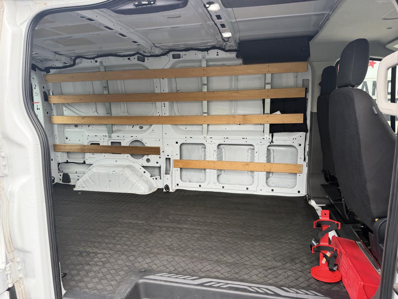 Ford Transit Cargo Van T-250 130" Low Rf 9070 GVWR RWD 2022