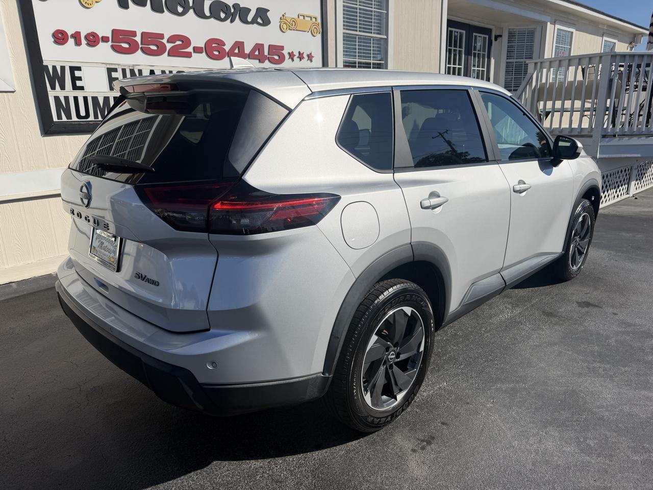 Nissan Rogue AWD SV 2024