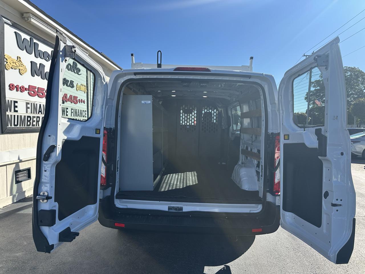 Ford Transit Cargo Van T-250 130" Low Rf 9070 GVWR RWD 2025