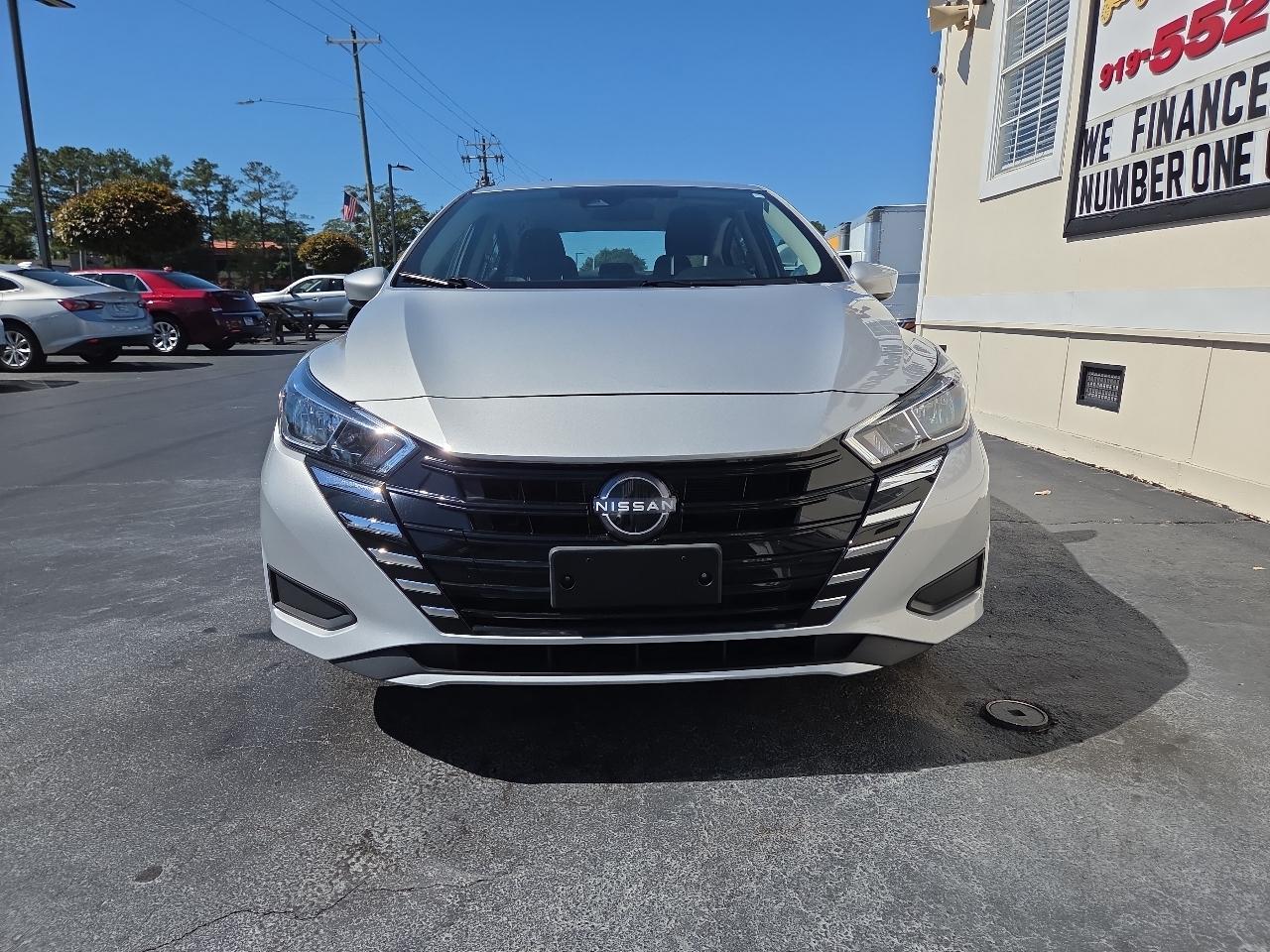 Nissan Versa SV CVT 2024