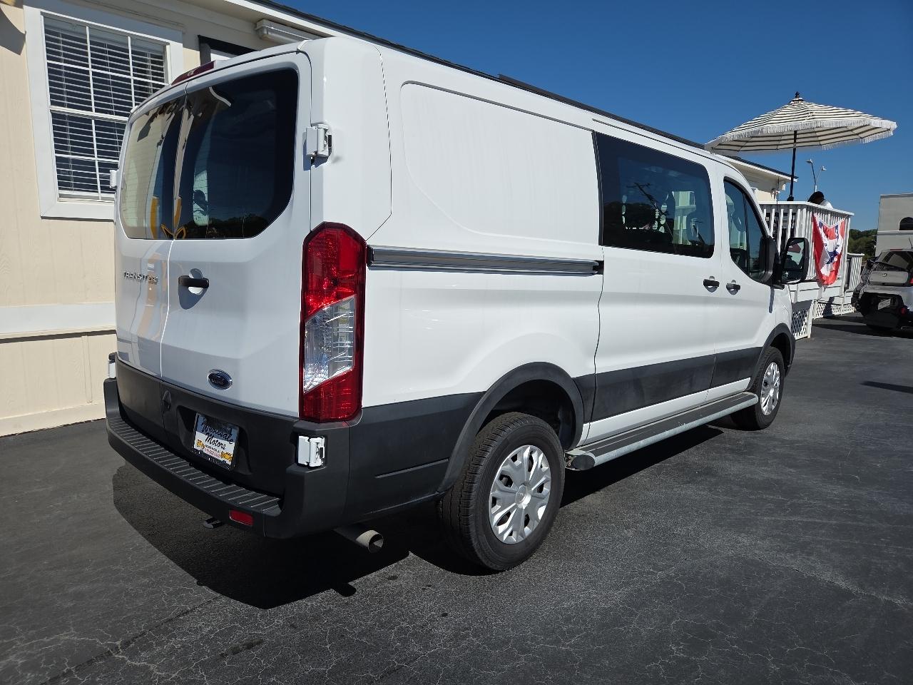 Ford Transit Cargo Van T-250 130" Low Rf 9070 GVWR RWD 2025