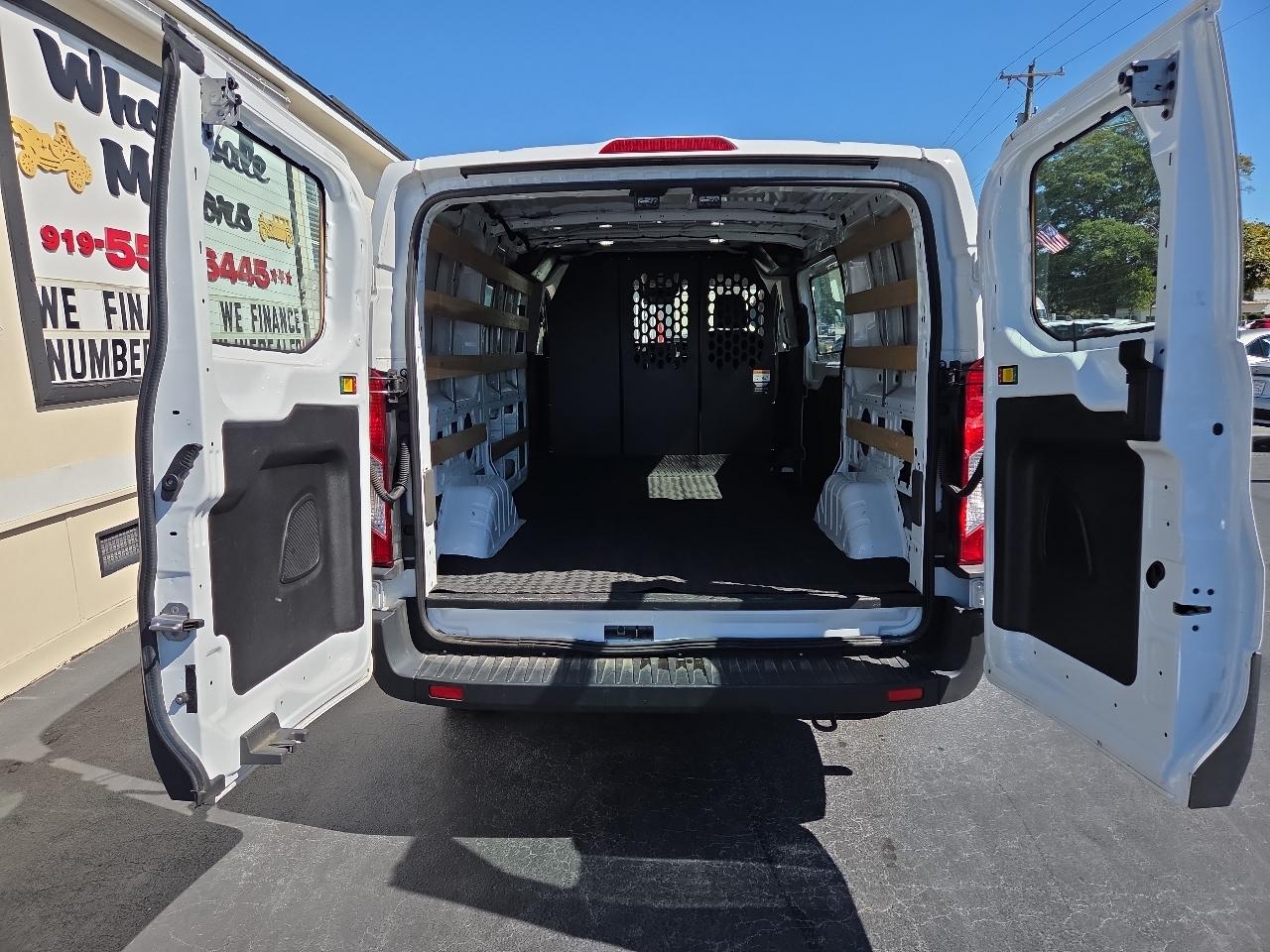Ford Transit Cargo Van T-250 130" Low Rf 9070 GVWR RWD 2025