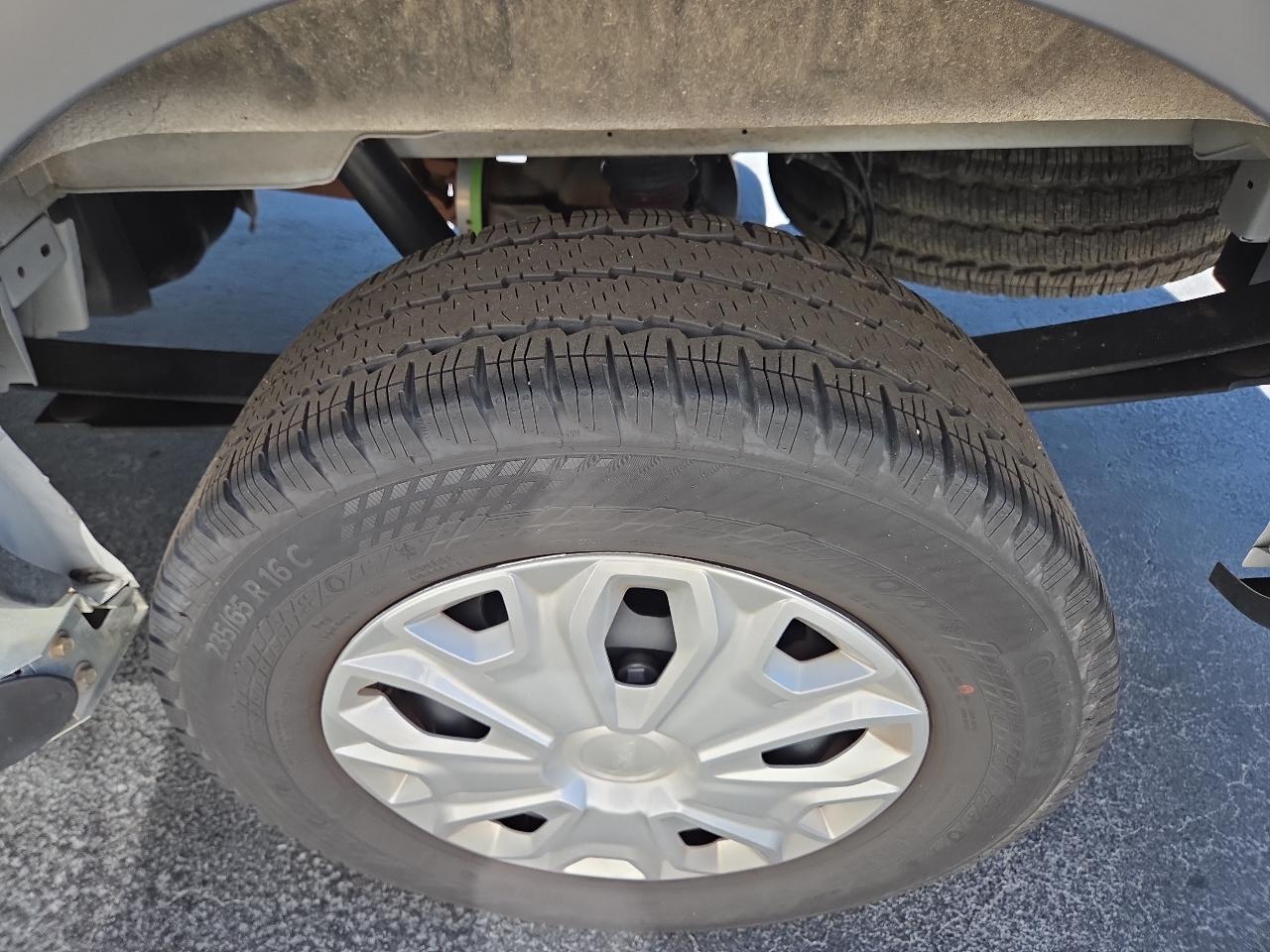 Ford Transit Cargo Van T-250 130" Low Rf 9070 GVWR RWD 2025