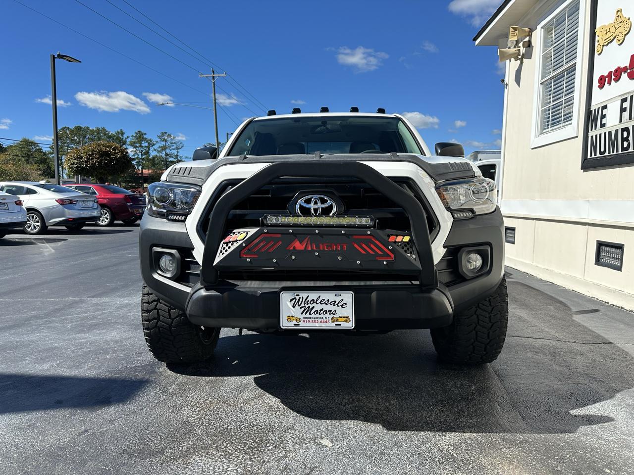 Toyota Tacoma 2WD Access Cab I4 AT SR5 (Natl) 2016