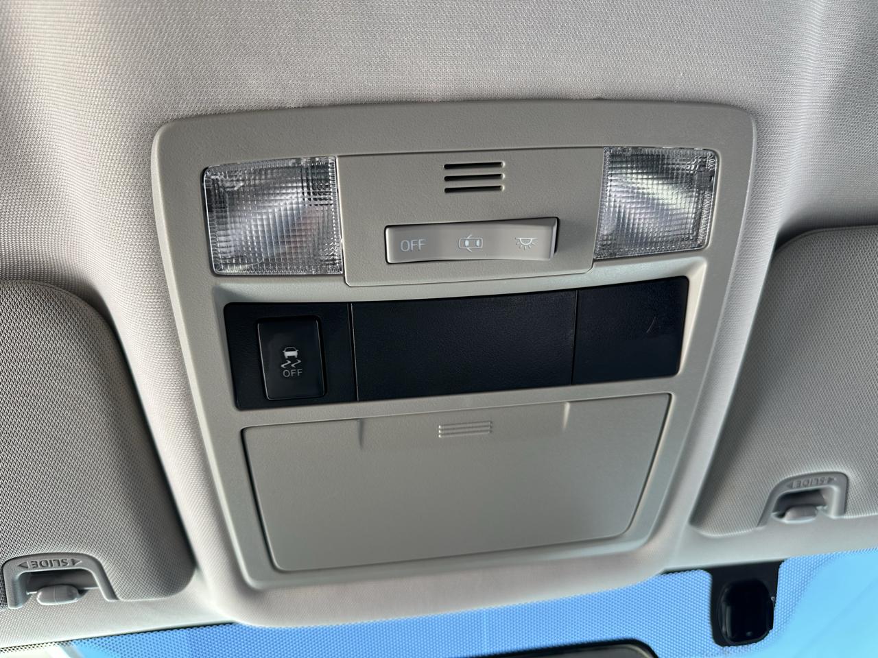 Toyota Tacoma 2WD Access Cab I4 AT SR5 (Natl) 2016
