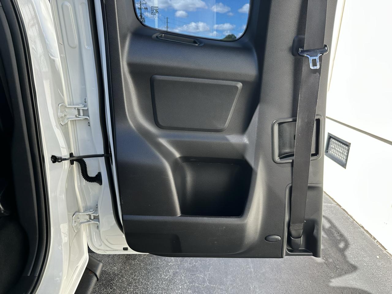 Toyota Tacoma 2WD Access Cab I4 AT SR5 (Natl) 2016
