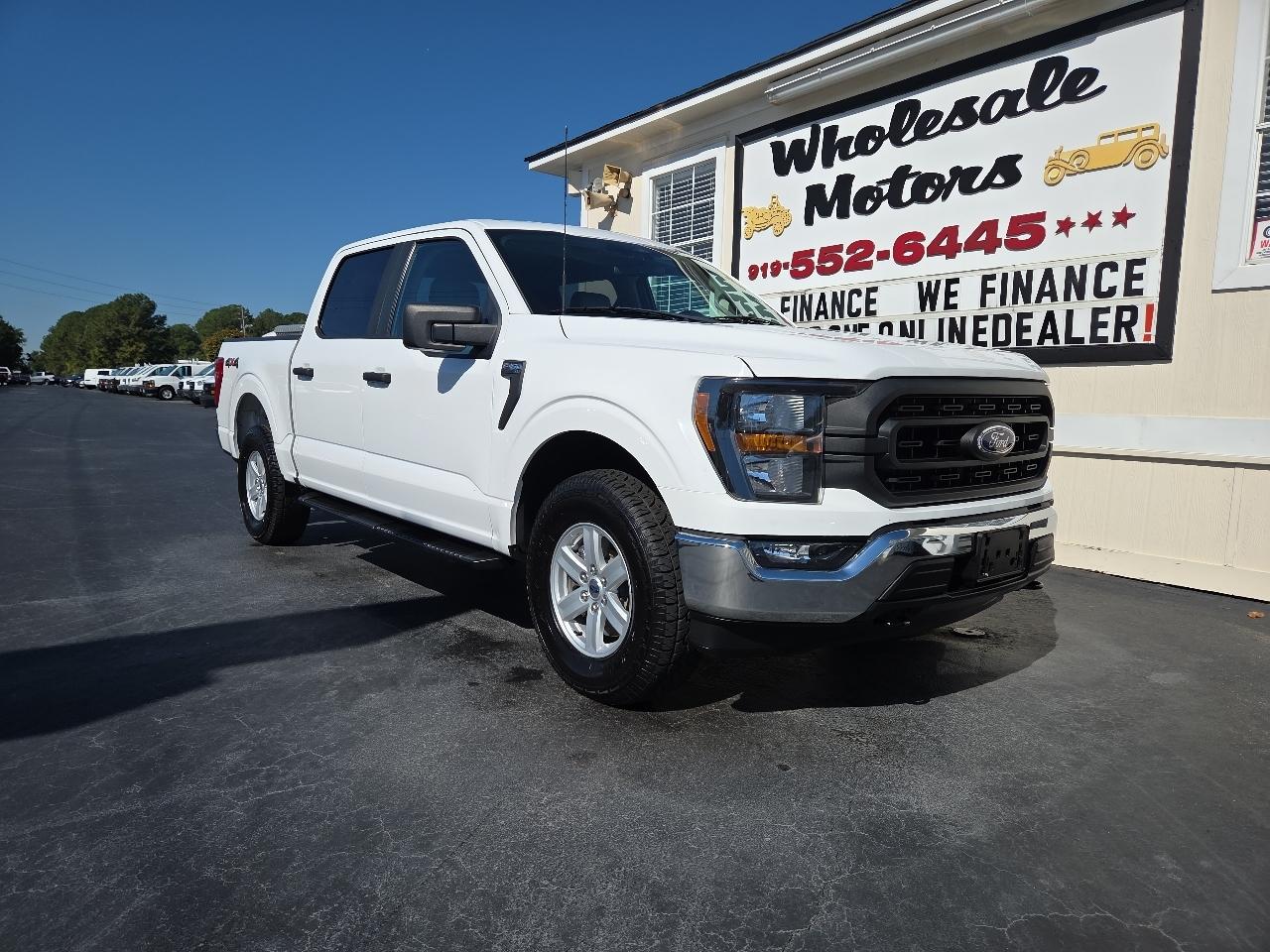 Ford F-150 4WD SuperCab 133" XLT 2023