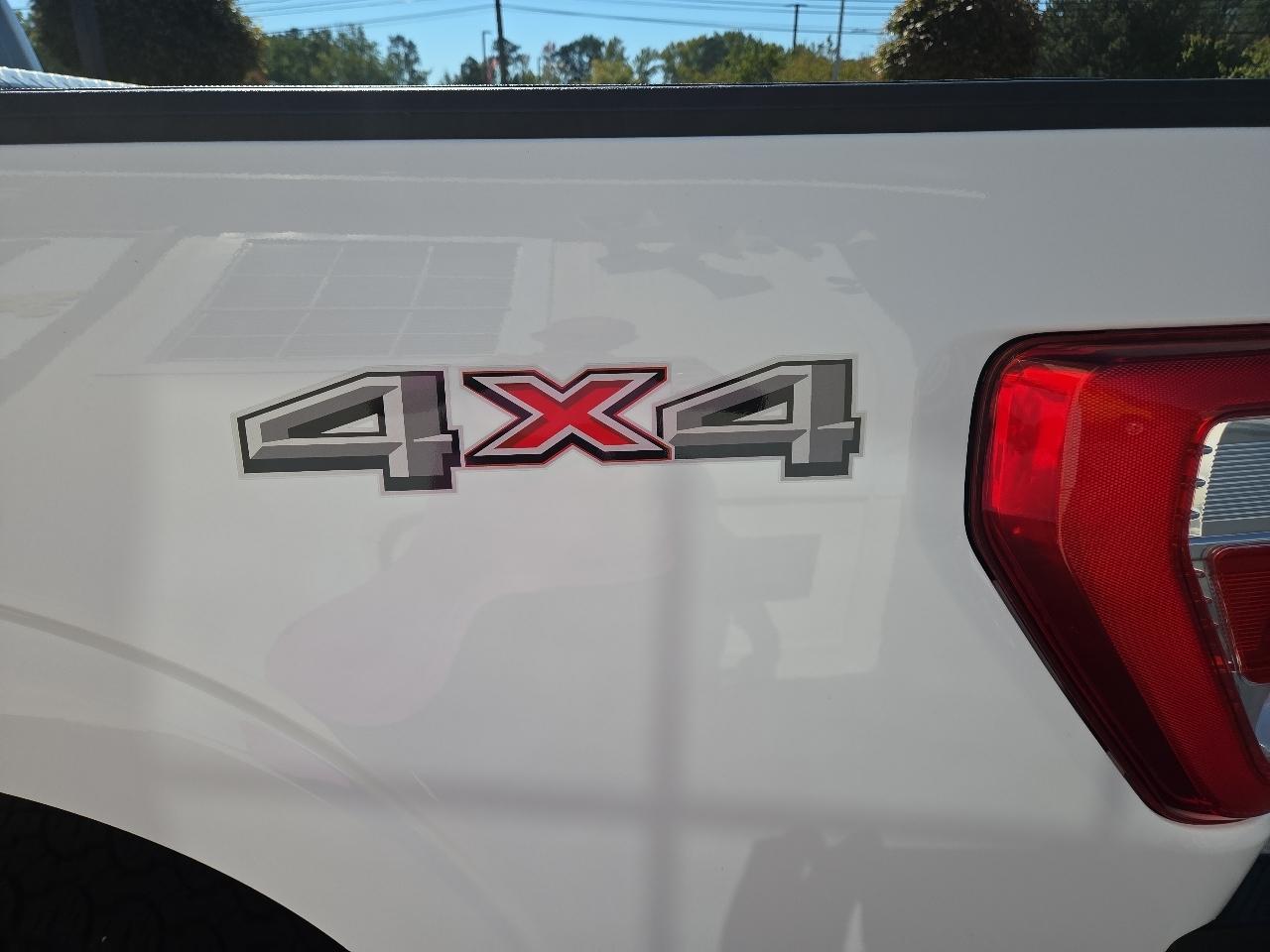 Ford F-150 4WD SuperCab 133" XLT 2023