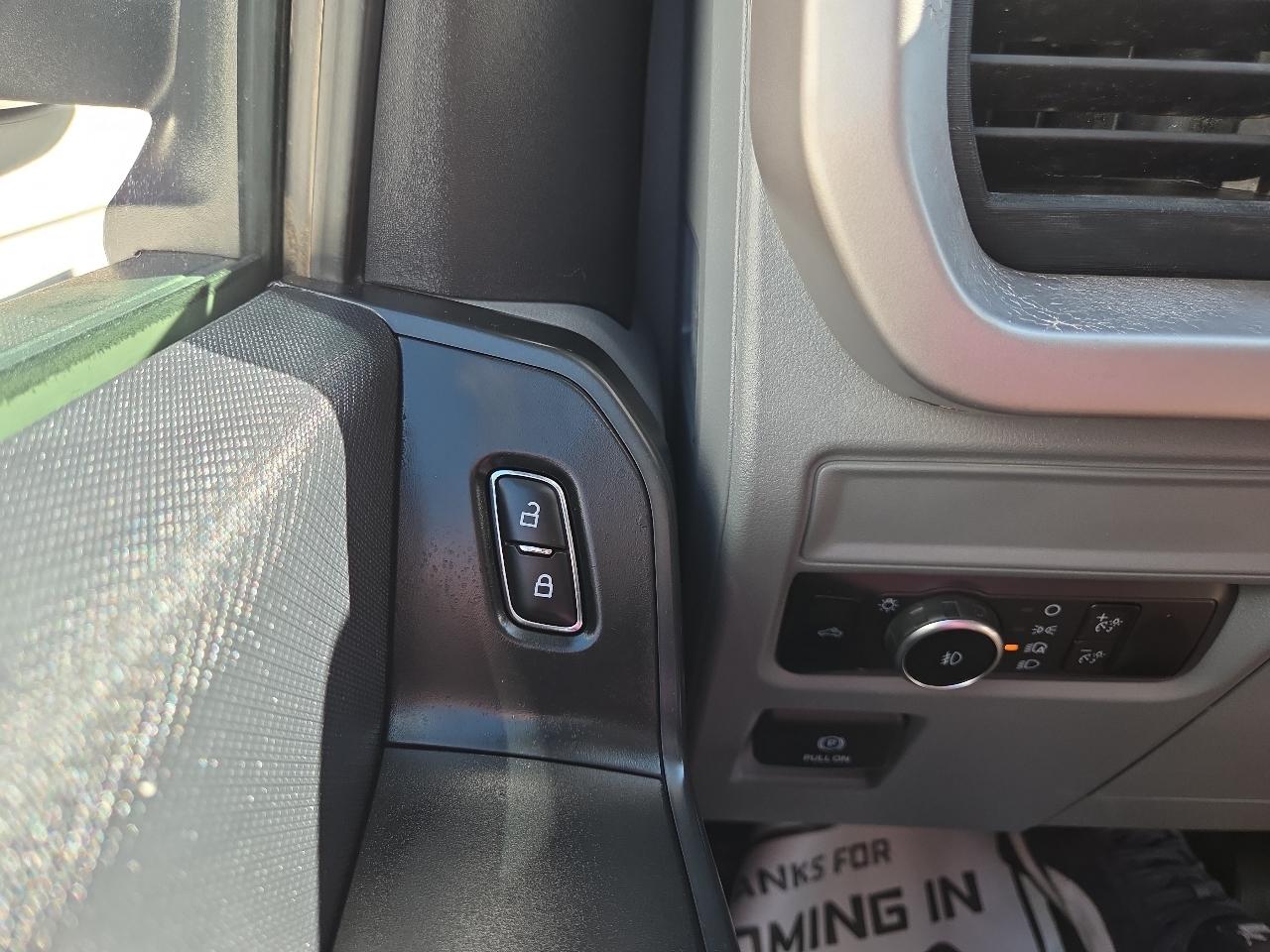 Ford F-150 4WD SuperCab 133" XLT 2023
