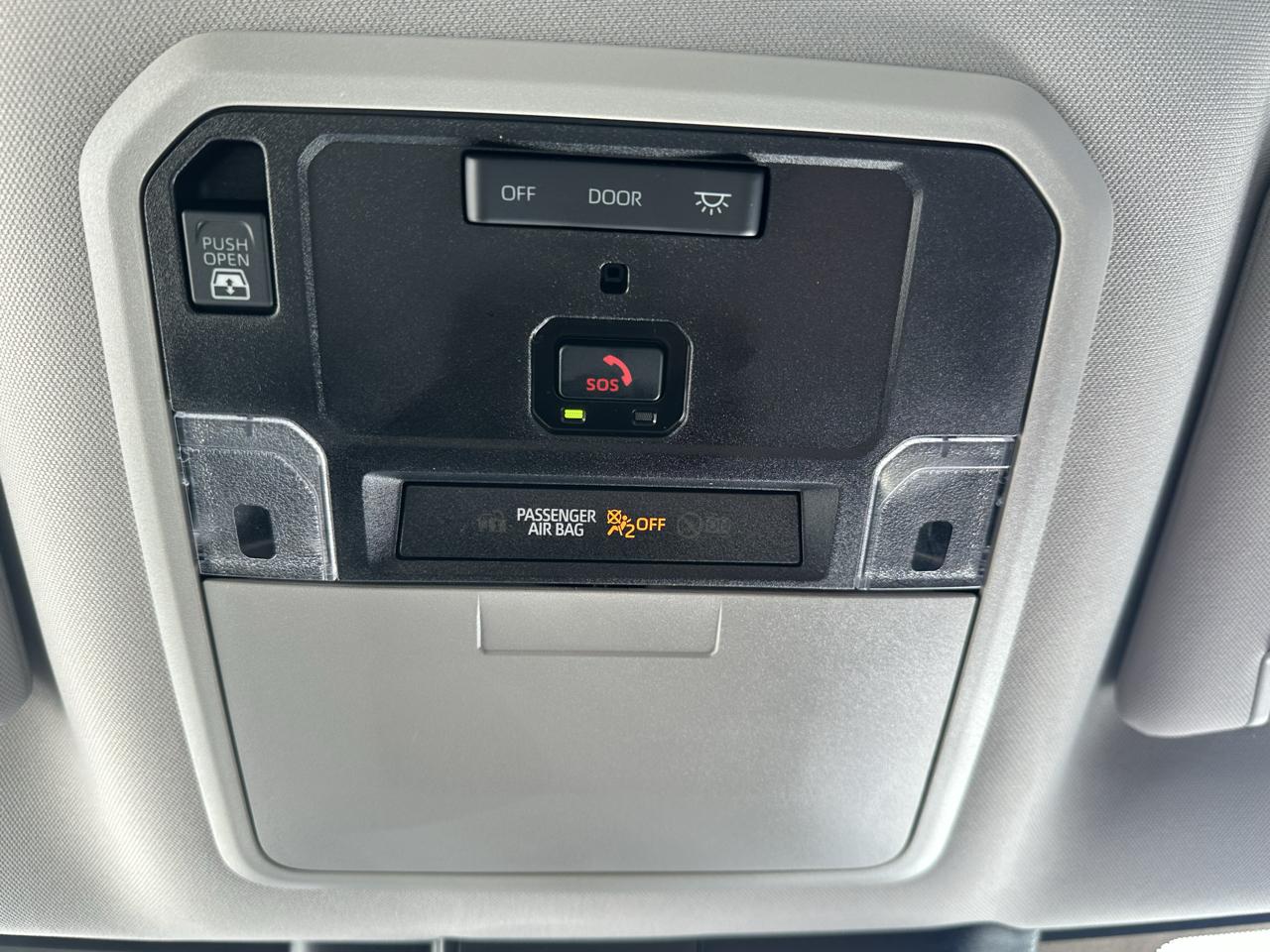 Toyota Tundra 2WD SR CrewMax 5.5' Bed (Natl) 2024