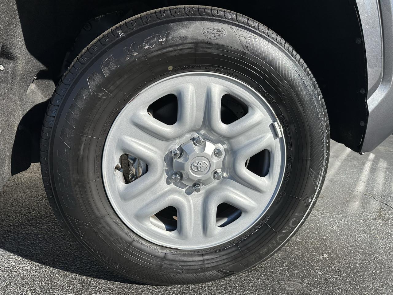 Toyota Tundra 2WD SR CrewMax 5.5' Bed (Natl) 2024