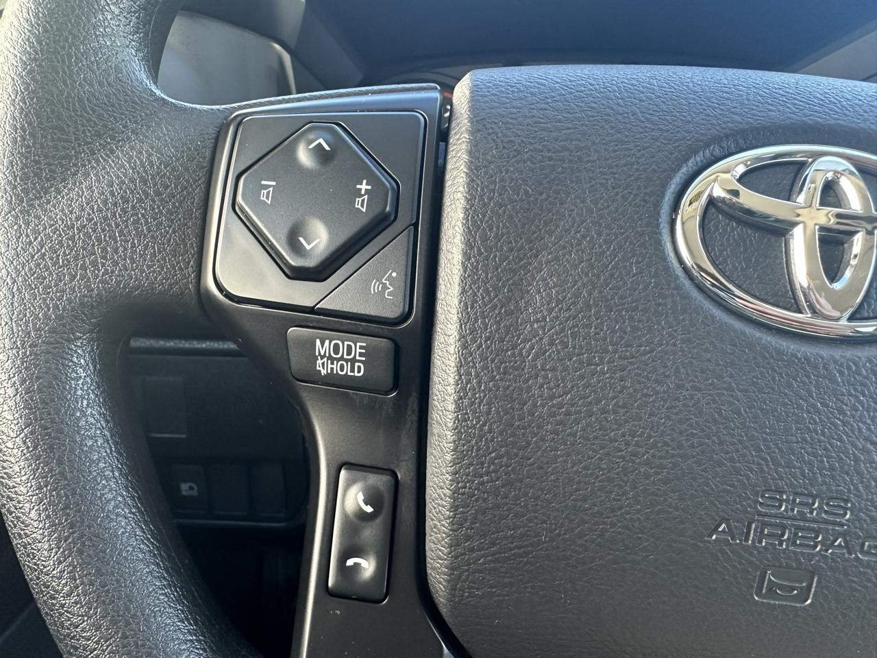 Toyota Tacoma 4WD TRD Off Road Double Cab 5' Bed V6 MT (Natl) 2022