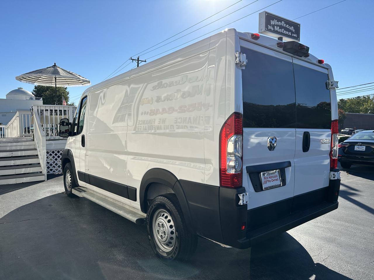 RAM ProMaster Cargo Van Tradesman 2500 Low Roof 136" WB w/Pass Seat 2025