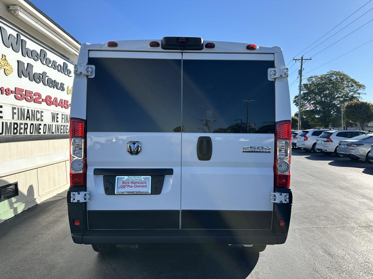 RAM ProMaster Cargo Van Tradesman 2500 Low Roof 136" WB w/Pass Seat 2025