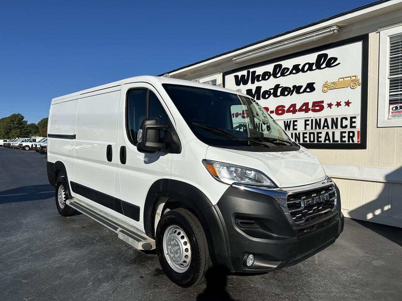 RAM ProMaster Cargo Van Tradesman 2500 Low Roof 136" WB w/Pass Seat 2025