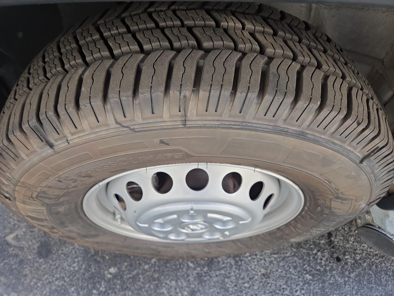 RAM ProMaster Cargo Van Tradesman 2500 Low Roof 136" WB w/Pass Seat 2025