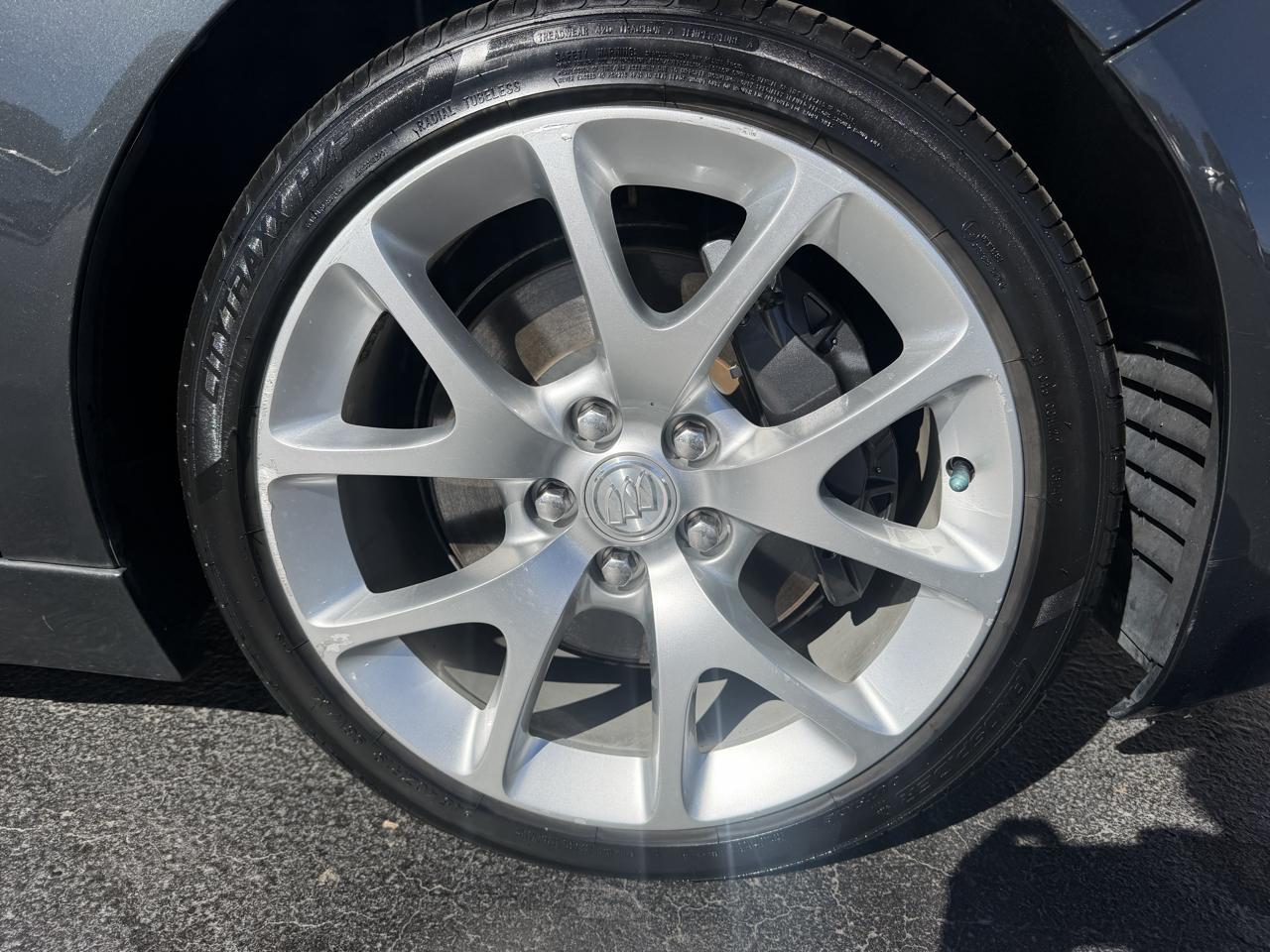 Buick Regal 4dr Sdn GS FWD 2016